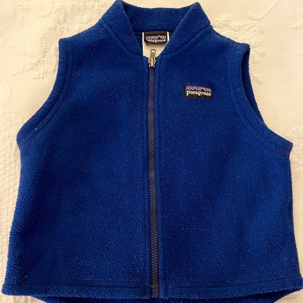 Baby Patagonia fleece vest. Size 12m